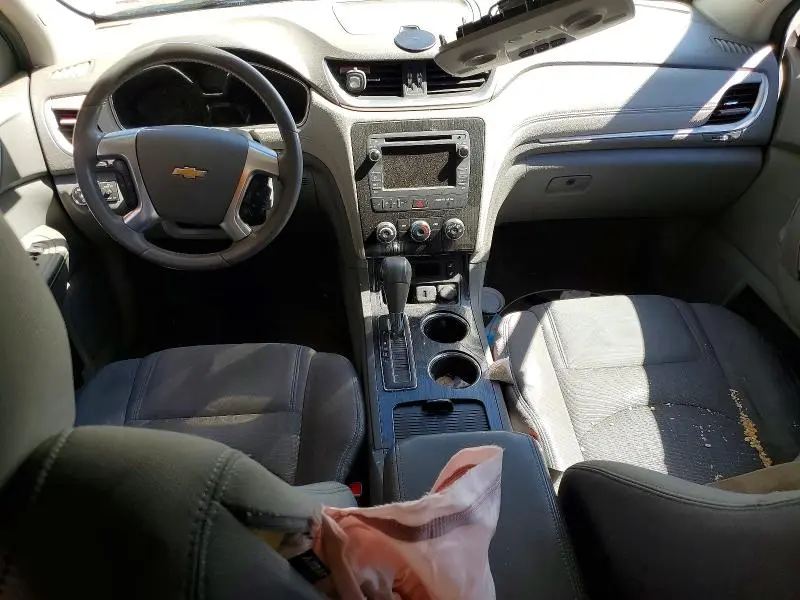 2015 CHEVROLET TRAVERSE LT  