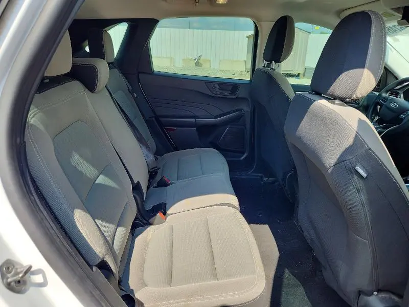 2022 FORD ESCAPE S  