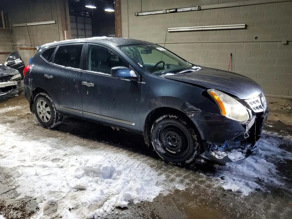 2013 NISSAN ROGUE   