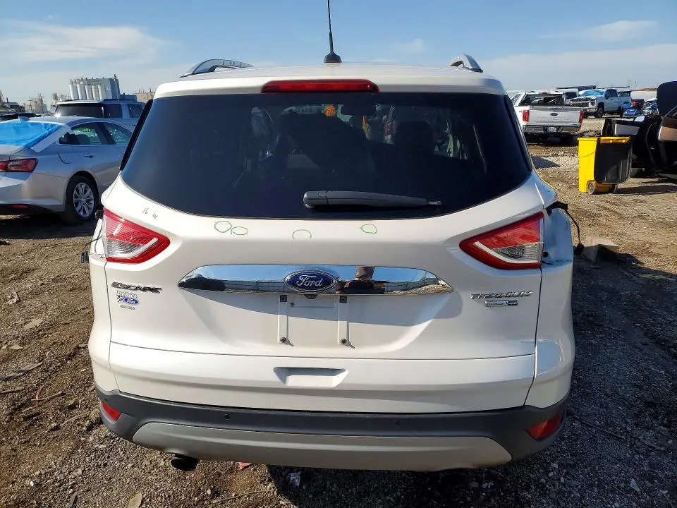 2016 FORD ESCAPE TITANIUM  