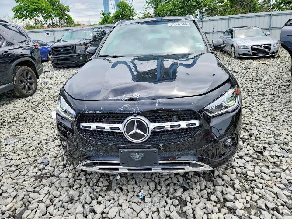 2023 MERCEDES-BENZ GLA 250 4MATIC  