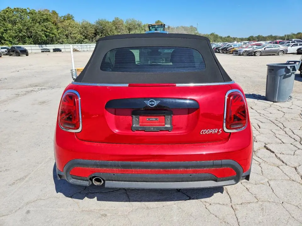 2024 MINI COOPER   