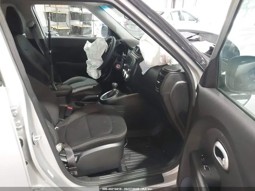 2019 KIA SOUL  