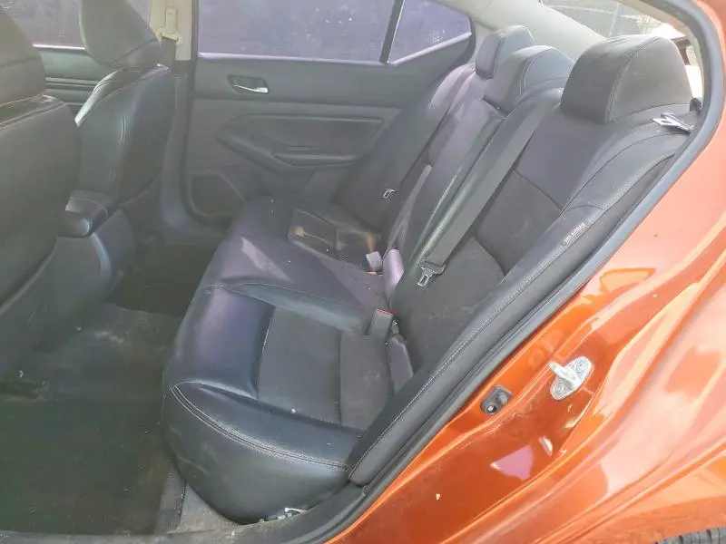 2019 NISSAN ALTIMA SR  