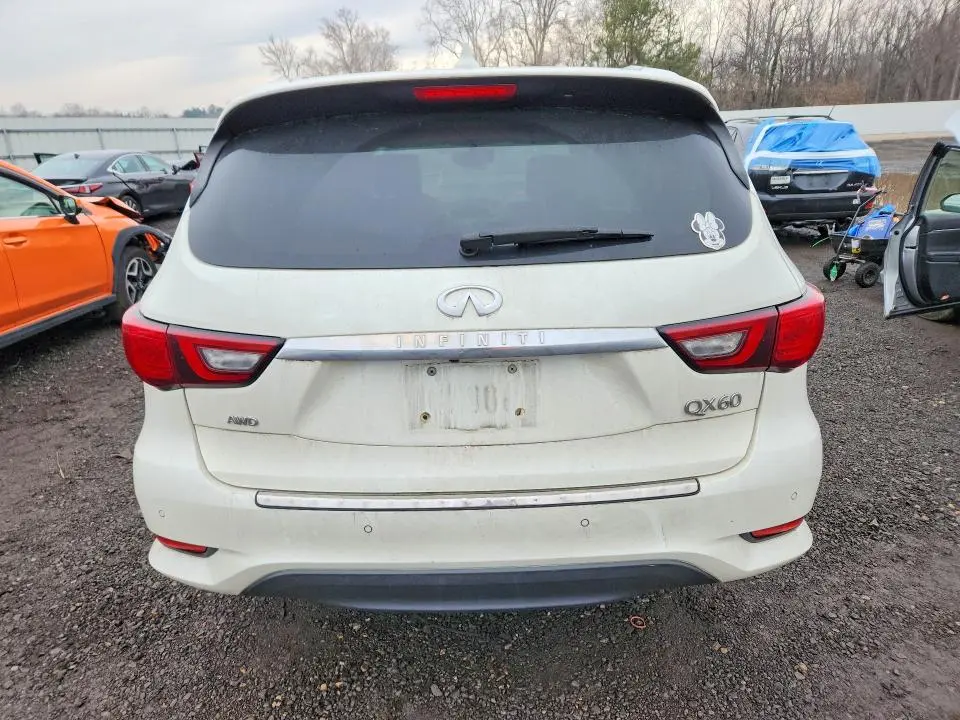 2019 INFINITI QX60 LUXE  