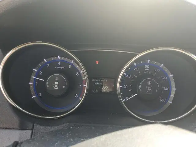 2012 HYUNDAI SONATA GLS  