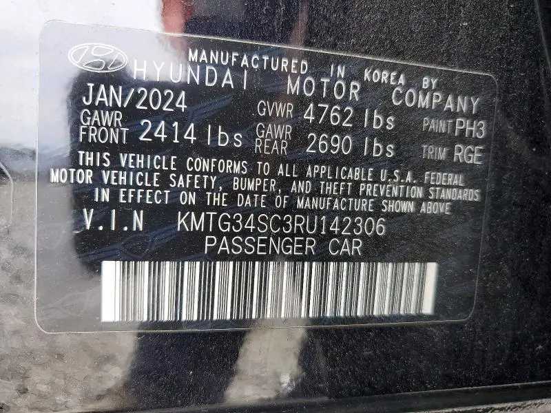 2024 GENESIS G70 2.5T STANDARD  