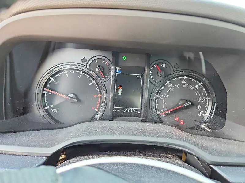2020 TOYOTA 4RUNNER SR5  