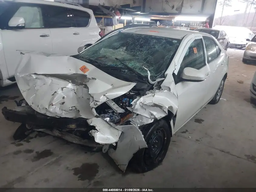 2018 TOYOTA COROLLA LE