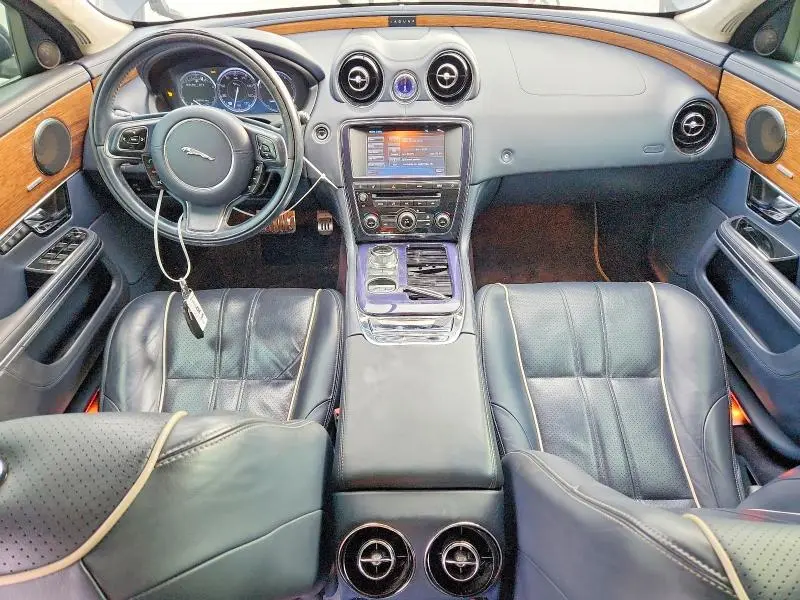 2011 JAGUAR XJL SUPERCHARGED  