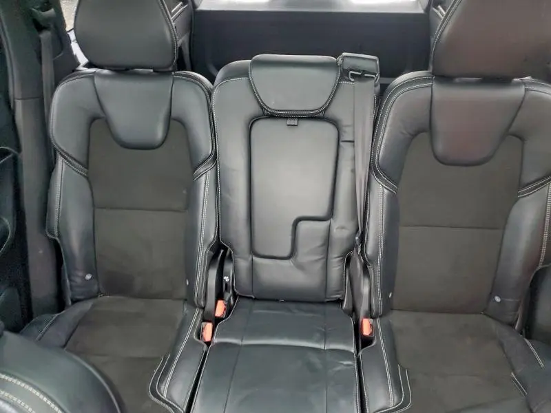 2019 VOLVO XC90 T6 R-DESIGN  