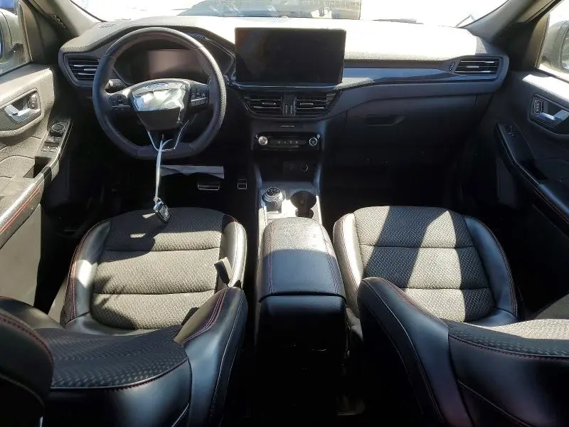 2023 FORD ESCAPE ST LINE  