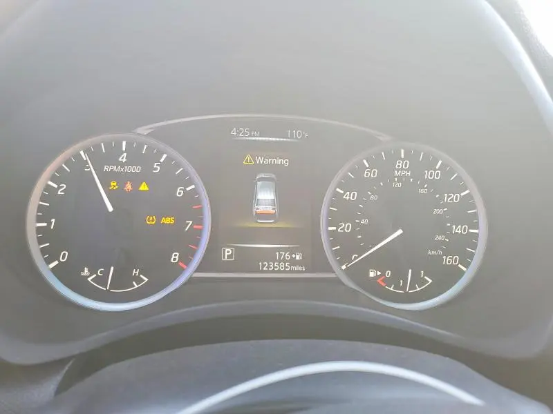 2016 NISSAN SENTRA SV  