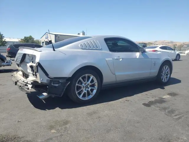 2011 FORD MUSTANG   