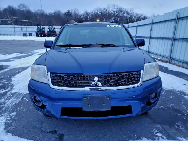 2010 MITSUBISHI ENDEAVOR SE  
