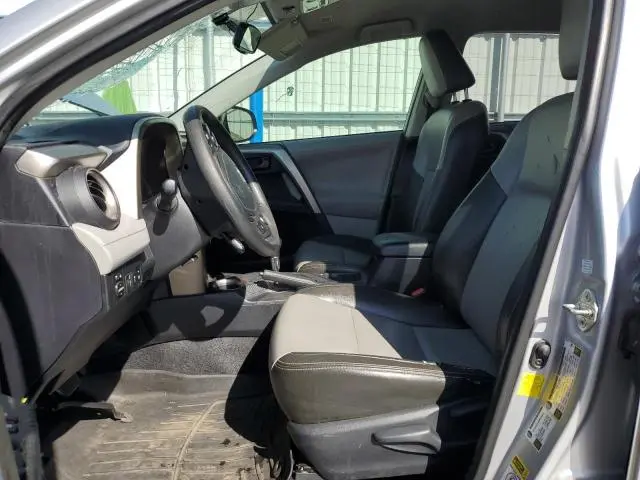 2013 TOYOTA RAV4 LE  