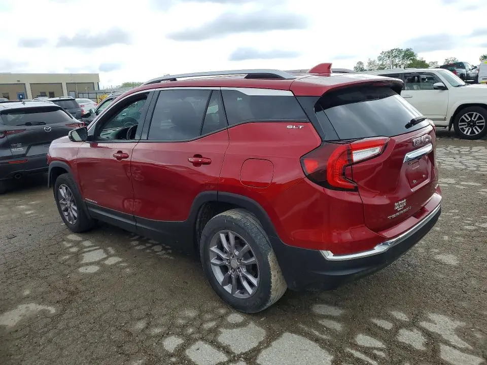 2023 GMC TERRAIN SLT  