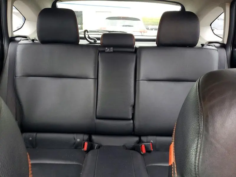 2016 SUBARU CROSSTREK LIMITED  