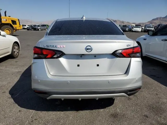 2020 NISSAN VERSA SV  