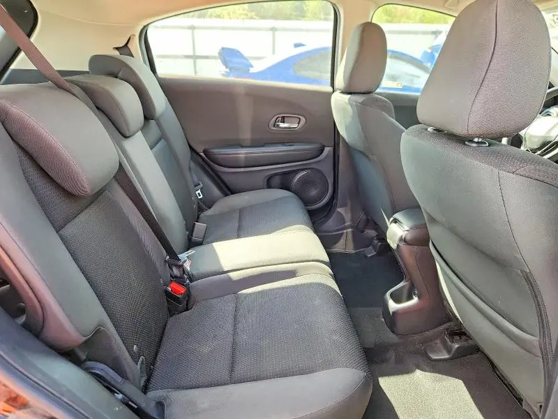 2019 HONDA HR-V LX  