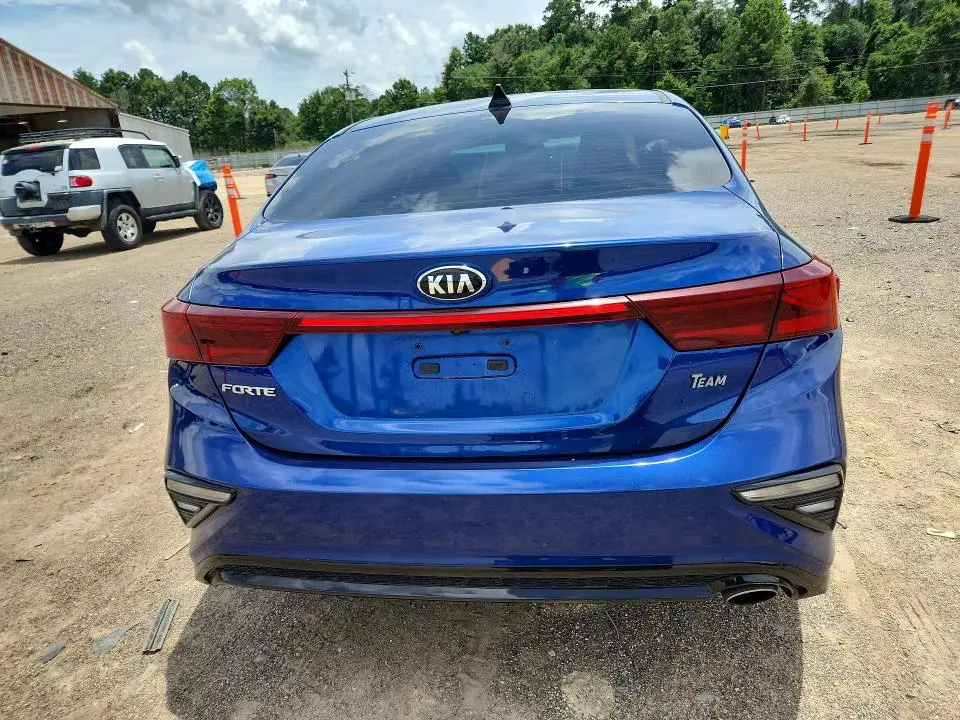 2020 KIA FORTE LXS  