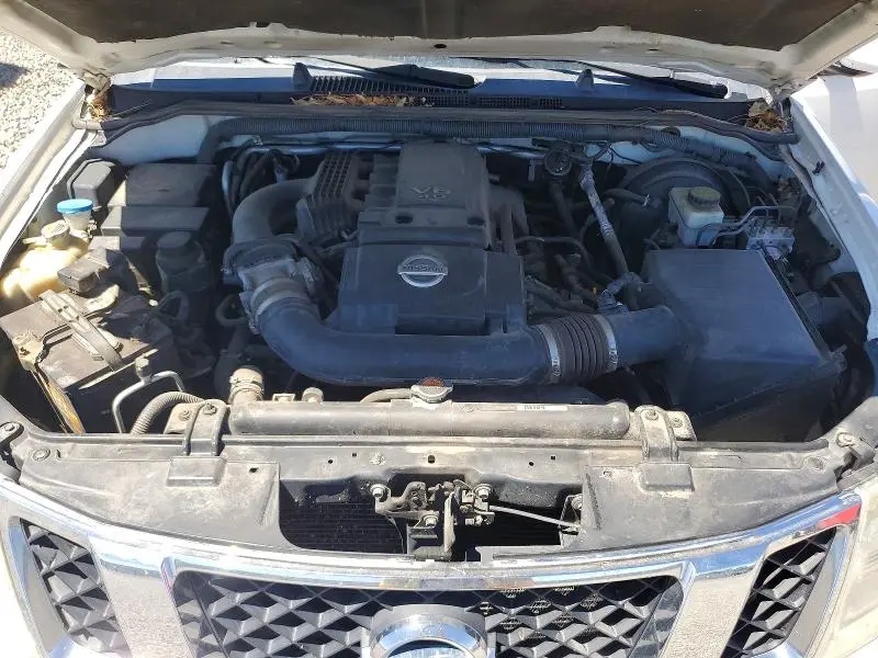 2012 NISSAN PATHFINDER S  