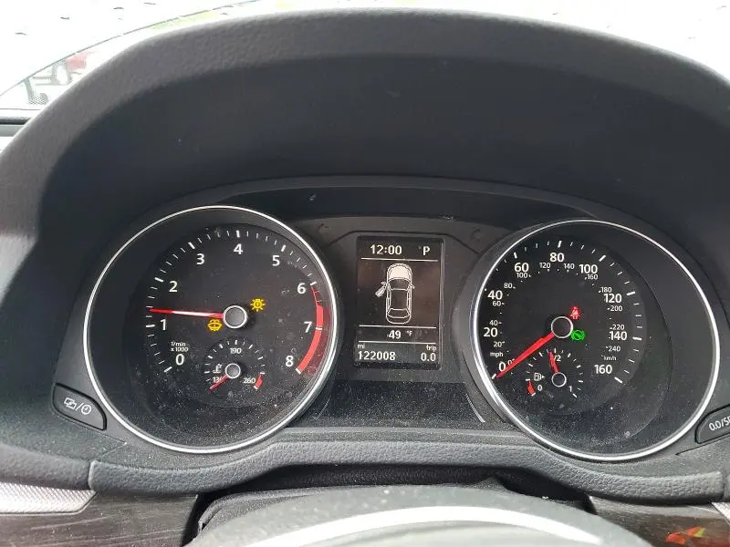 2016 VOLKSWAGEN PASSAT SE  