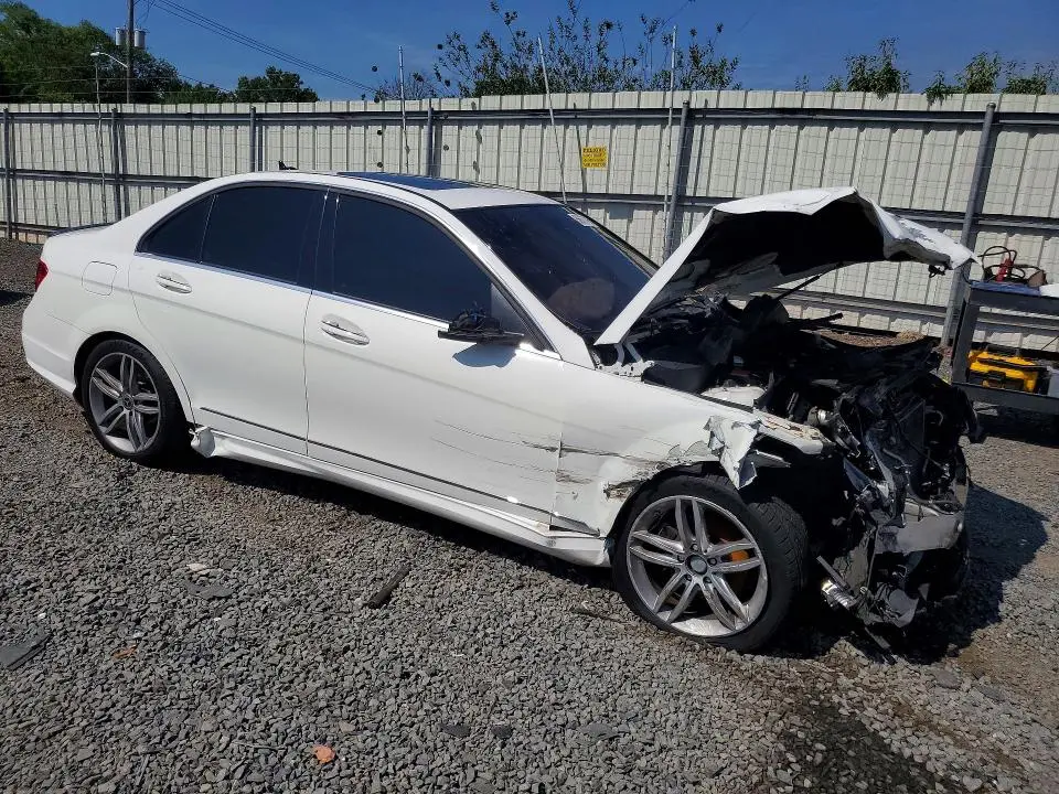 2014 MERCEDES-BENZ C 250  