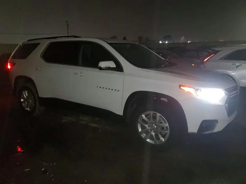 2021 CHEVROLET TRAVERSE LT  