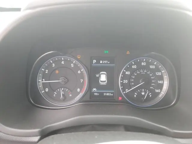 2021 HYUNDAI KONA SEL PLUS  