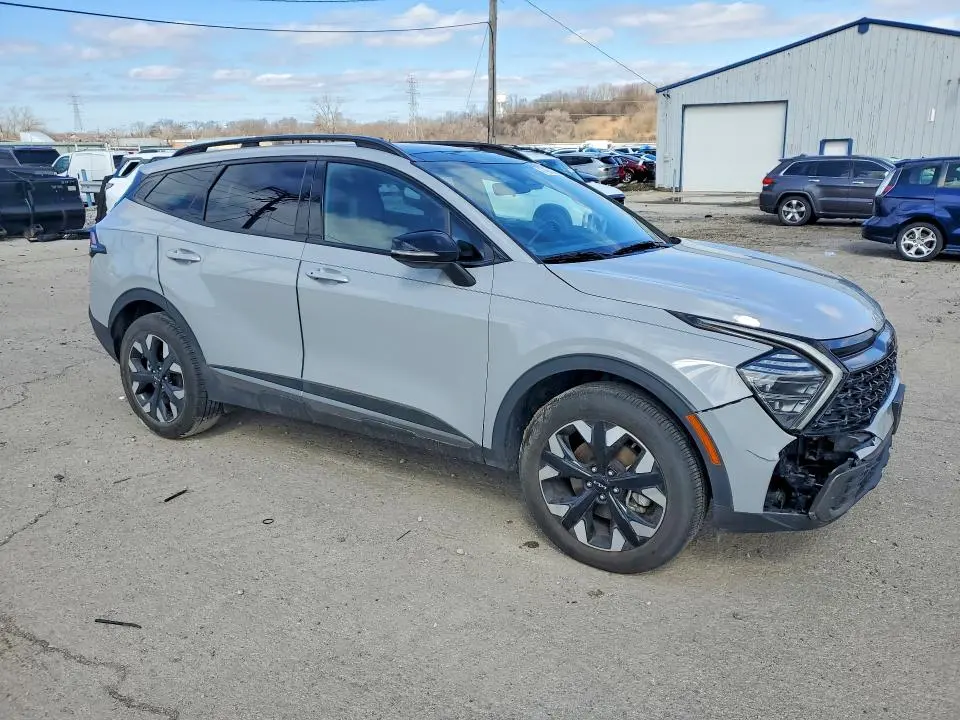 2024 KIA SPORTAGE X-LINE  
