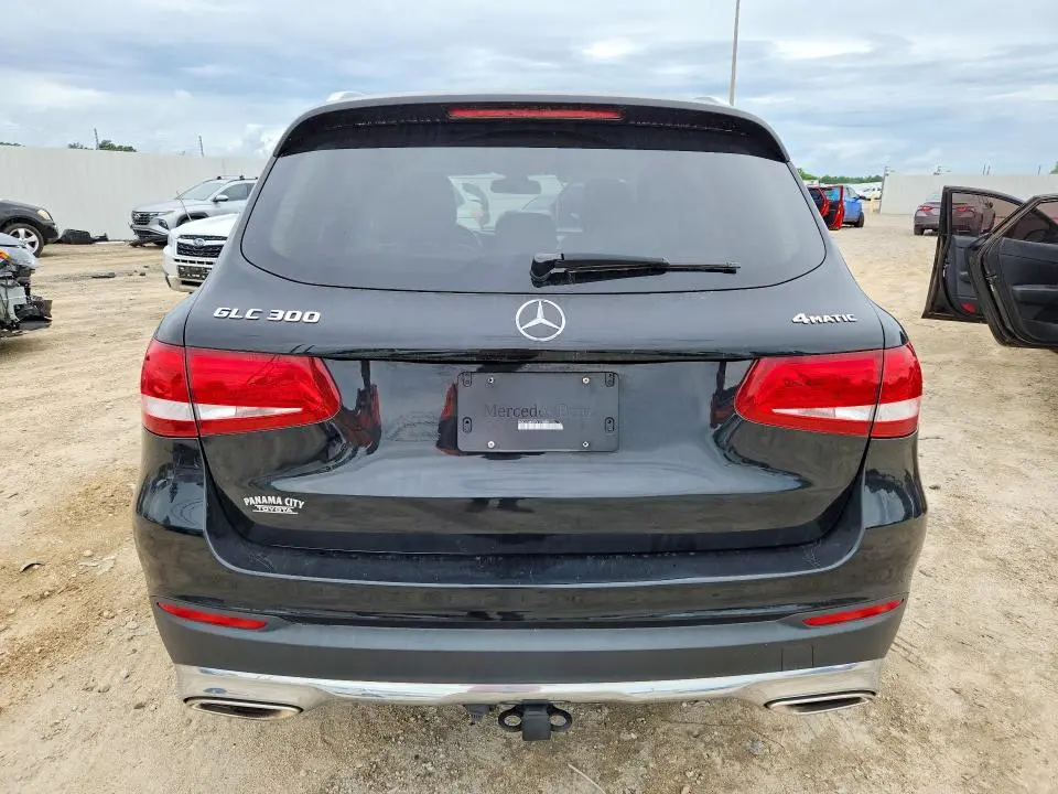 2019 MERCEDES-BENZ GLC 300 4MATIC  