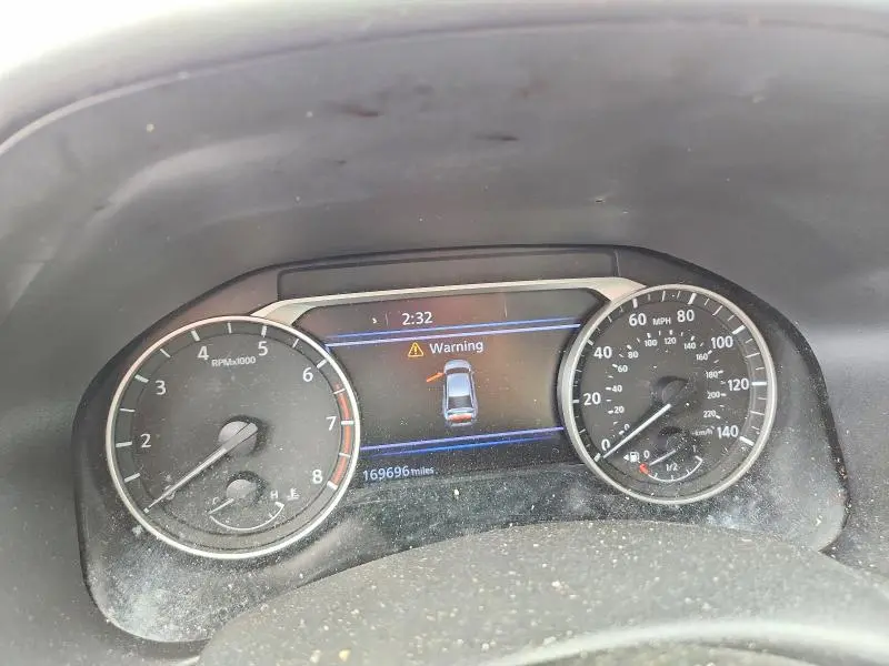 2020 NISSAN ALTIMA SR  