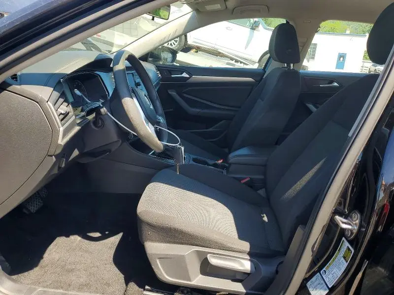 2019 VOLKSWAGEN JETTA SE  