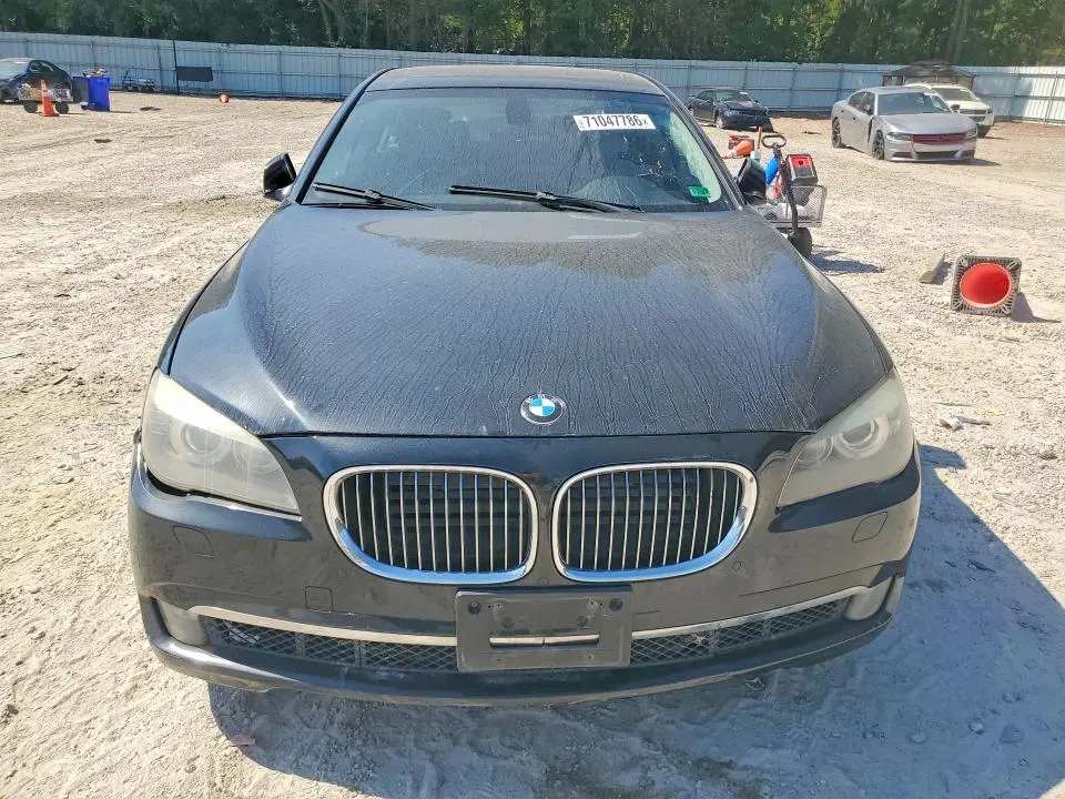 2012 BMW 750 XI  