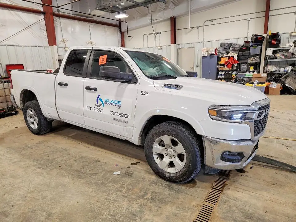 2025 RAM 1500 BIG HORN  