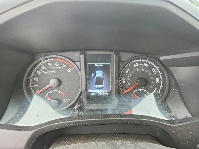 2022 TOYOTA TACOMA SR  