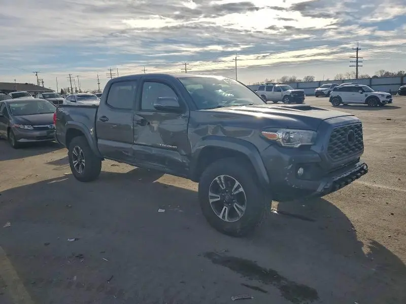 2016 TOYOTA TACOMA DOUBLE CAB  
