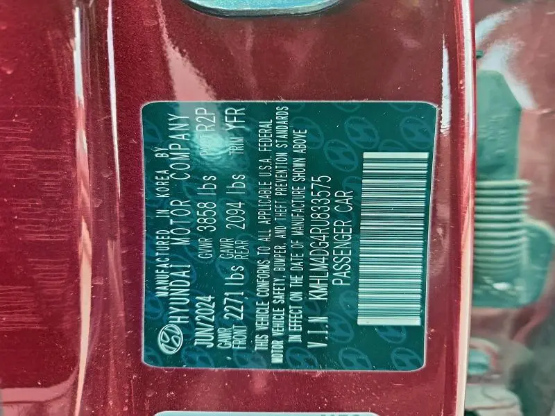 2024 HYUNDAI ELANTRA SEL  