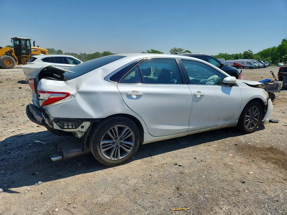 2016 TOYOTA CAMRY   