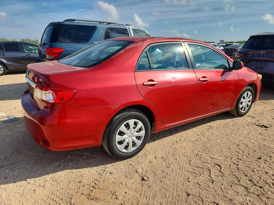 2011 TOYOTA COROLLA LE  