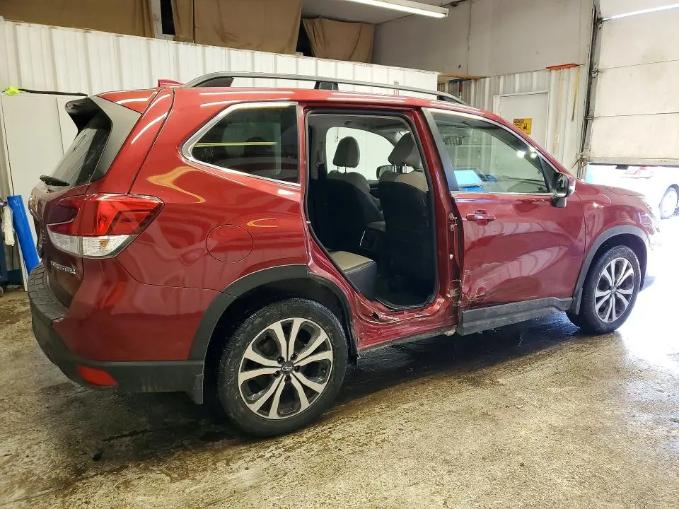 2021 SUBARU FORESTER LIMITED  