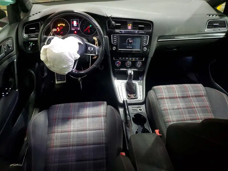 2017 VOLKSWAGEN GTI S  