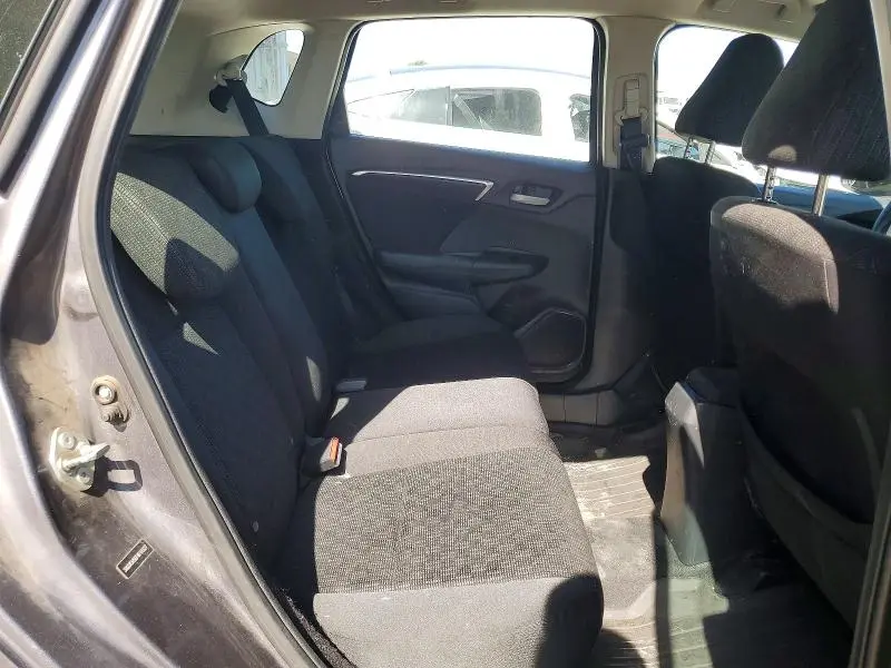 2015 HONDA FIT LX  