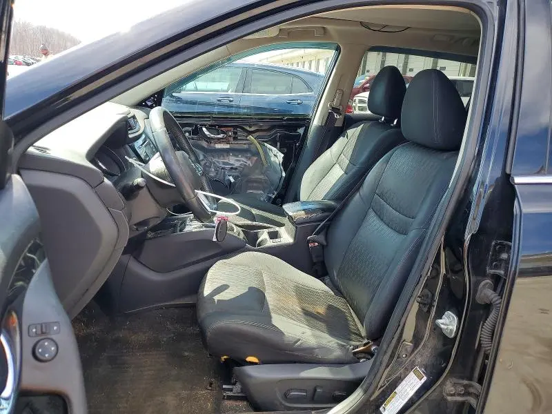 2017 NISSAN ROGUE SV  