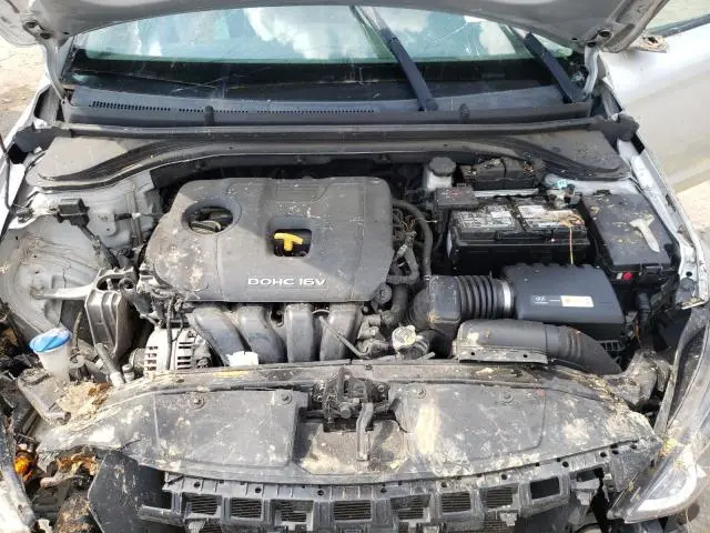 2018 HYUNDAI ELANTRA SE  