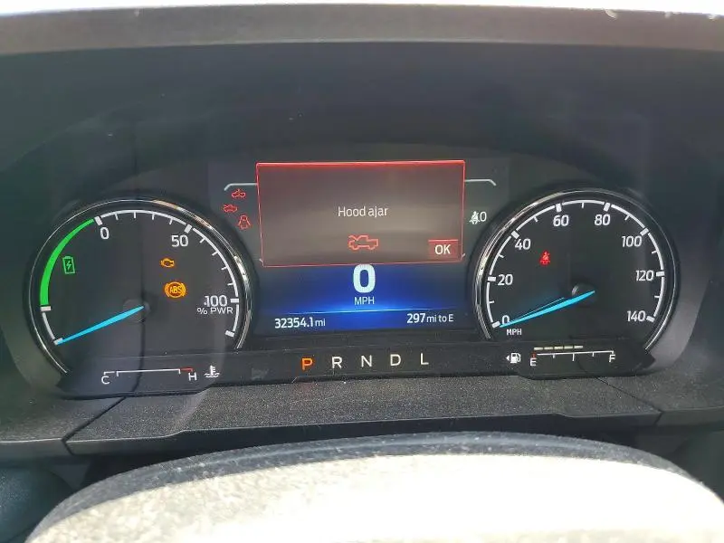 2022 FORD MAVERICK XL  