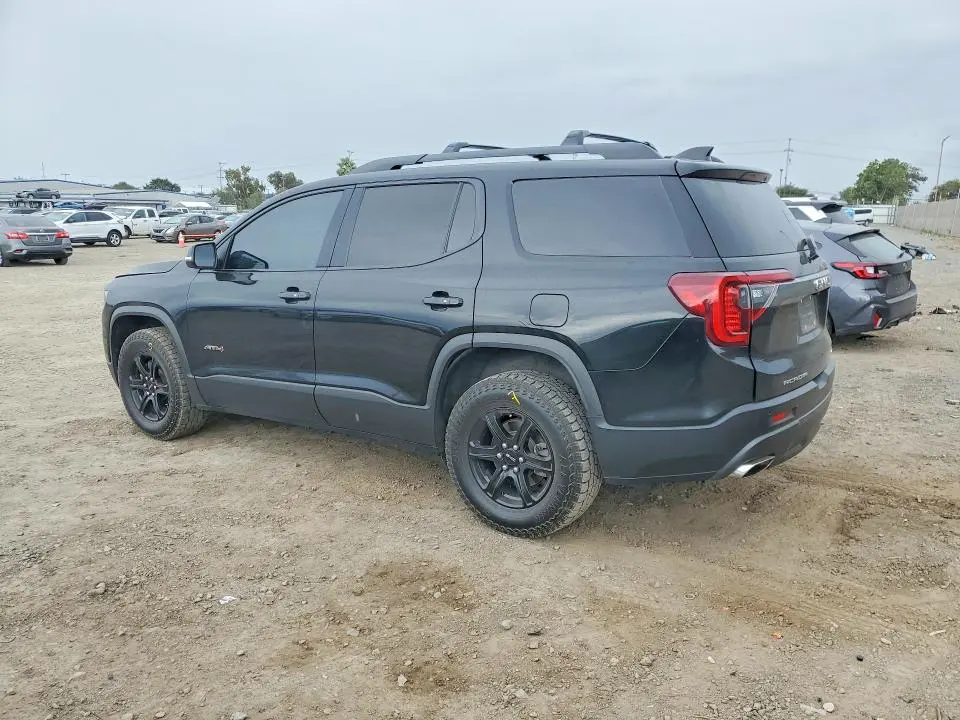 2021 GMC ACADIA AT4  