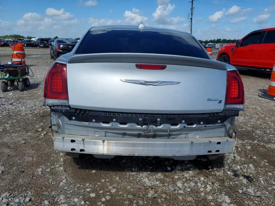 2019 CHRYSLER 300 S  
