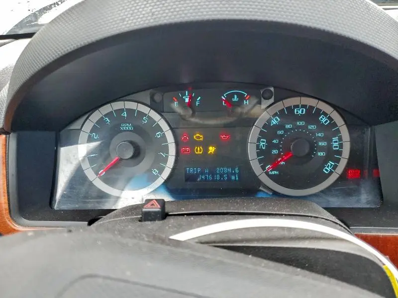 2010 FORD ESCAPE XLT  